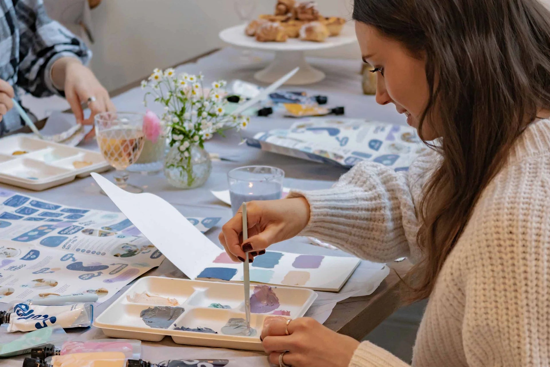Mixed any colour with our Sculpd acrylic metallic paint sets