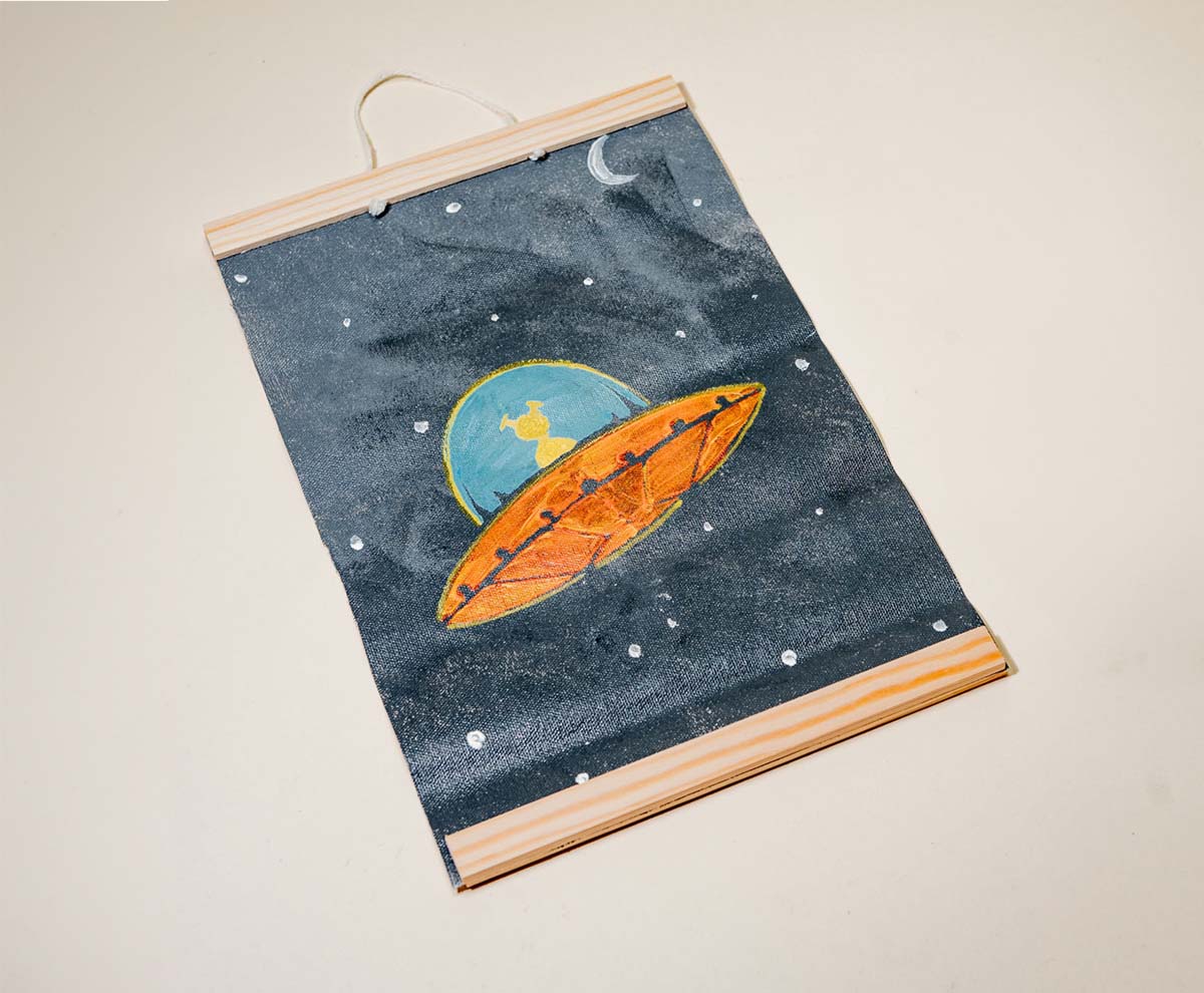 UFO inspired painting with Sculpd kids canvas kit
