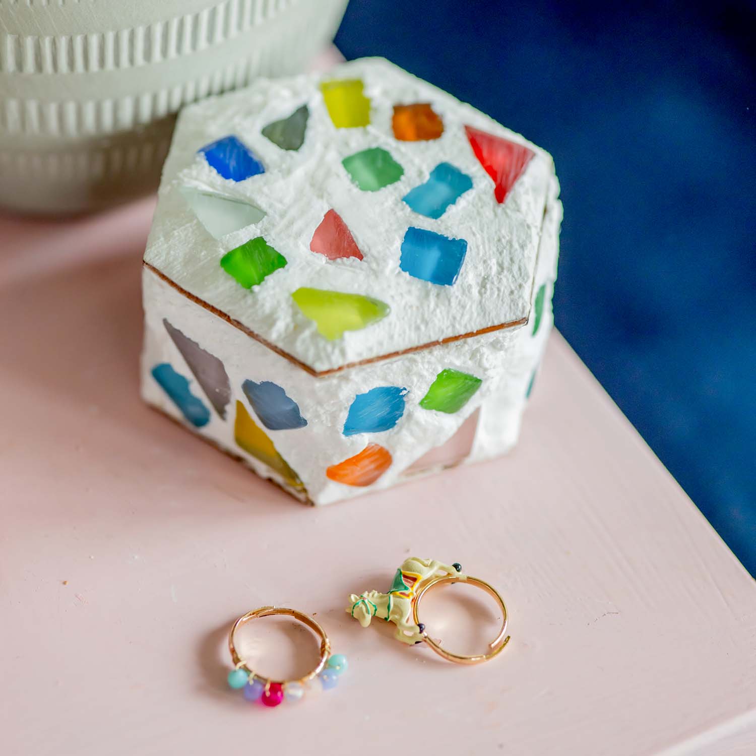 Colourful geometric jewelry box and rings with Sculpd kids mosaic kit