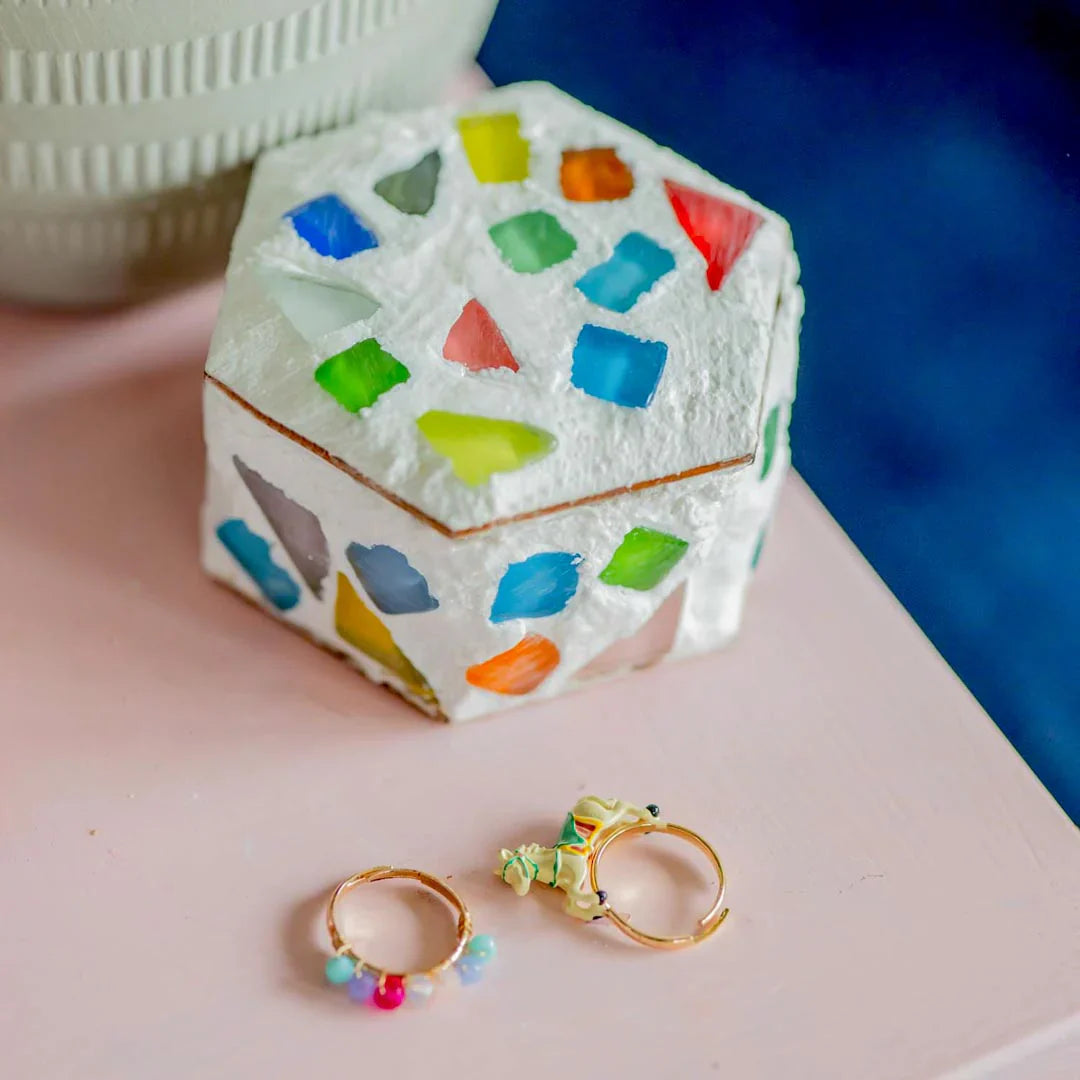 Colorful ring box holder with Sculpd kids mosaic kit