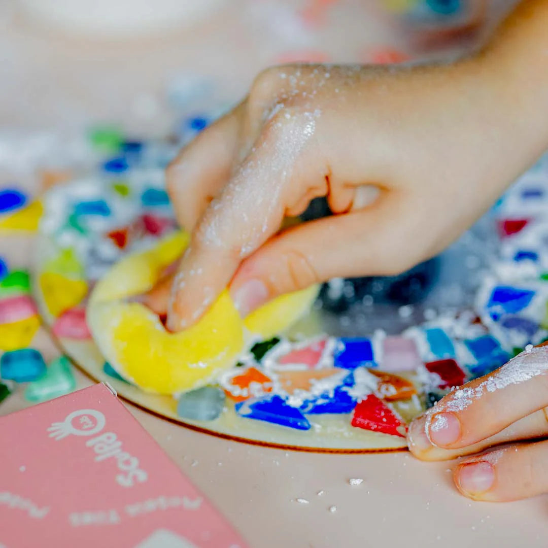 Mosaic kit brush from Sculpd kids mosaic kit
